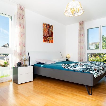 Vk - R - Zuerich Airport - Luxury - Home Stay - Raetschengaessli - קלוטן מראה חיצוני תמונה